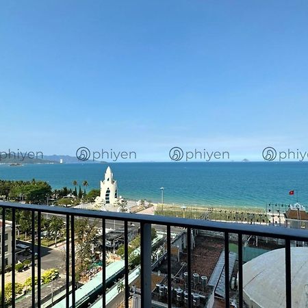 Căn hộ sang trọng đối diện biển và quảng trường Apartamento Nha Trang Exterior foto