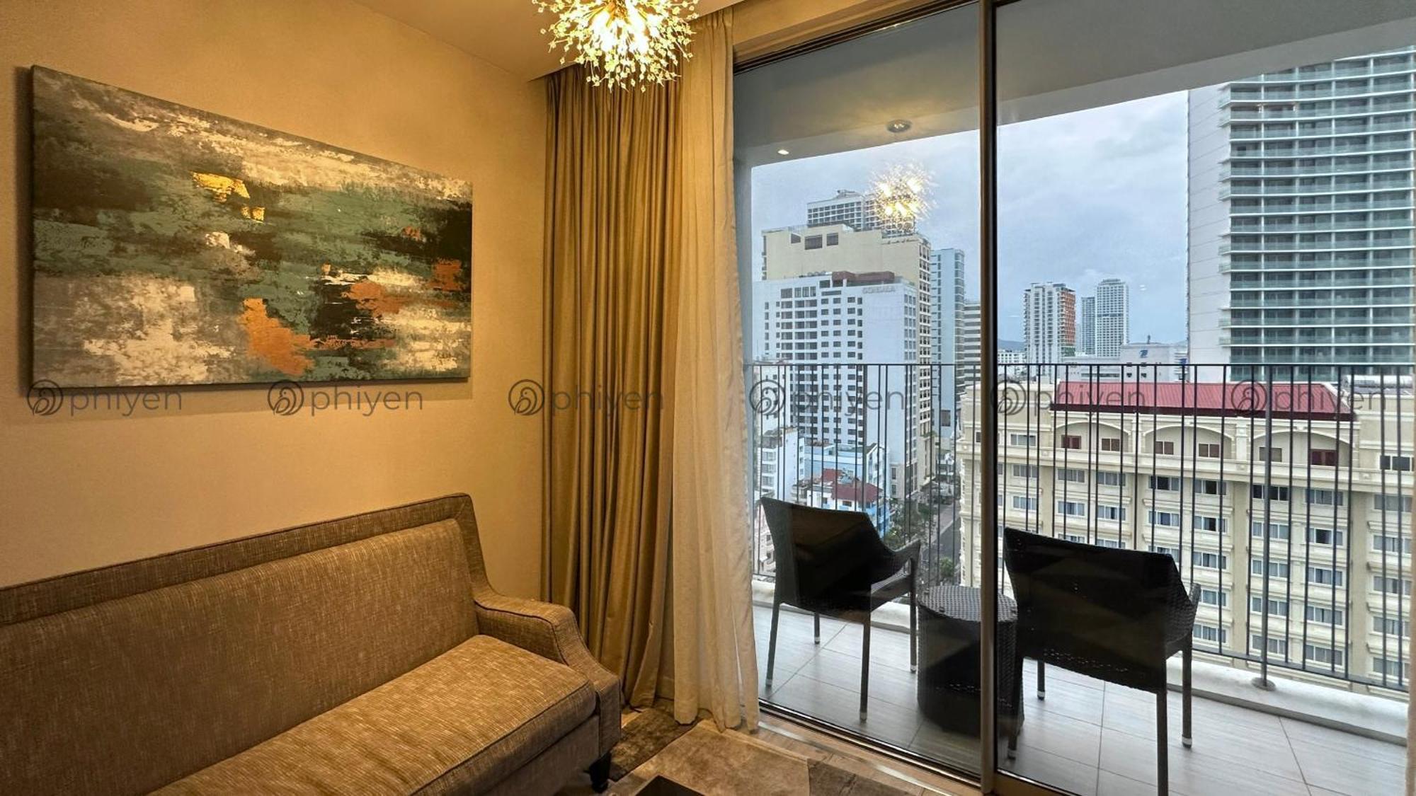 Căn hộ sang trọng đối diện biển và quảng trường Apartamento Nha Trang Exterior foto
