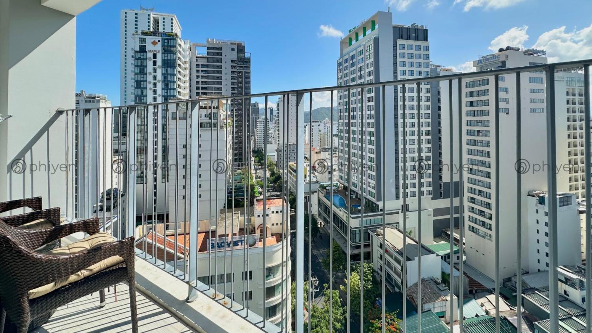 Căn hộ sang trọng đối diện biển và quảng trường Apartamento Nha Trang Exterior foto